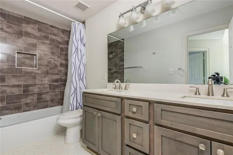 $649,900 | 183 Vanira Avenue Southeast, Atlanta, GA 30315