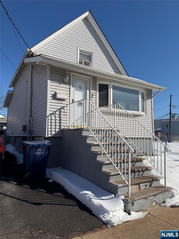138 Old Hoboken Road Hackensack, NJ 07601 - Photo 5 of 7