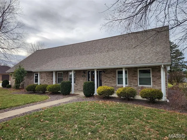 $385,000 | 1306 South Home Street, Palmyra, MO 63461