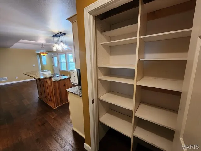 $385,000 | 1306 South Home Street, Palmyra, MO 63461