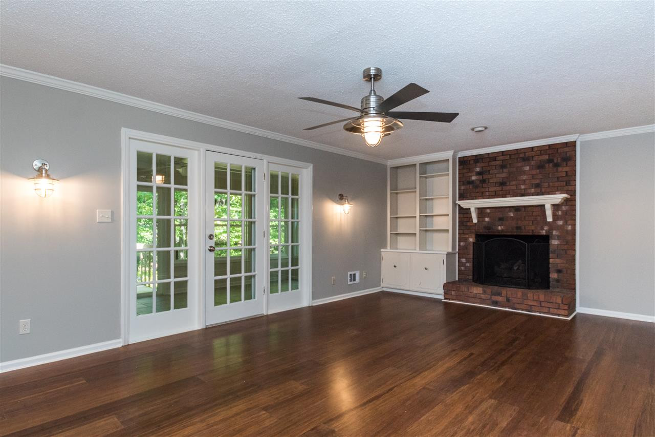 6710 Brookmeade Place Raleigh, NC 27612 - Photo 7 of 25 Family Room