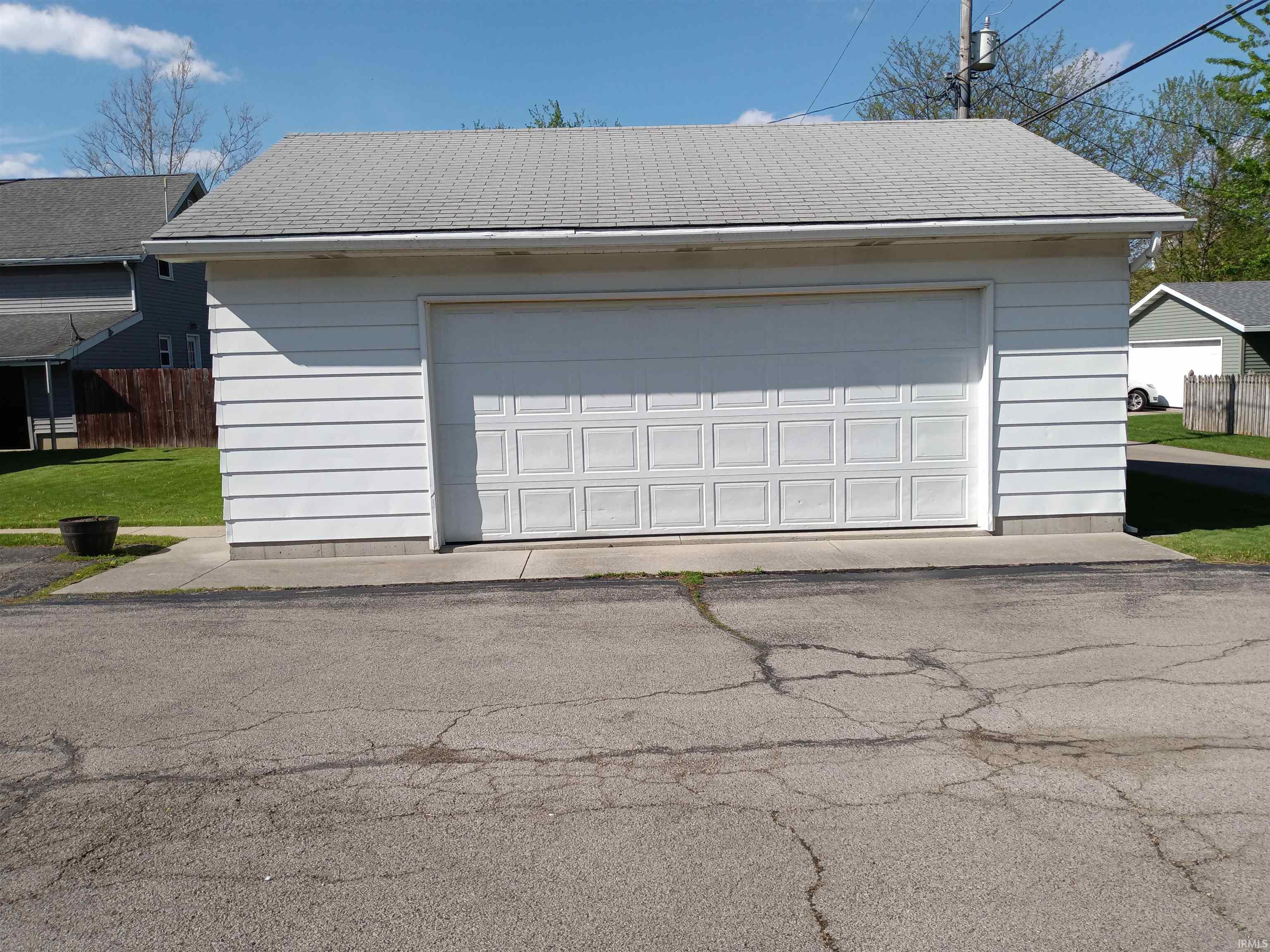 1110 Master Drive Decatur, IN 46733 - Photo 9 of 21 Gallery Image 9