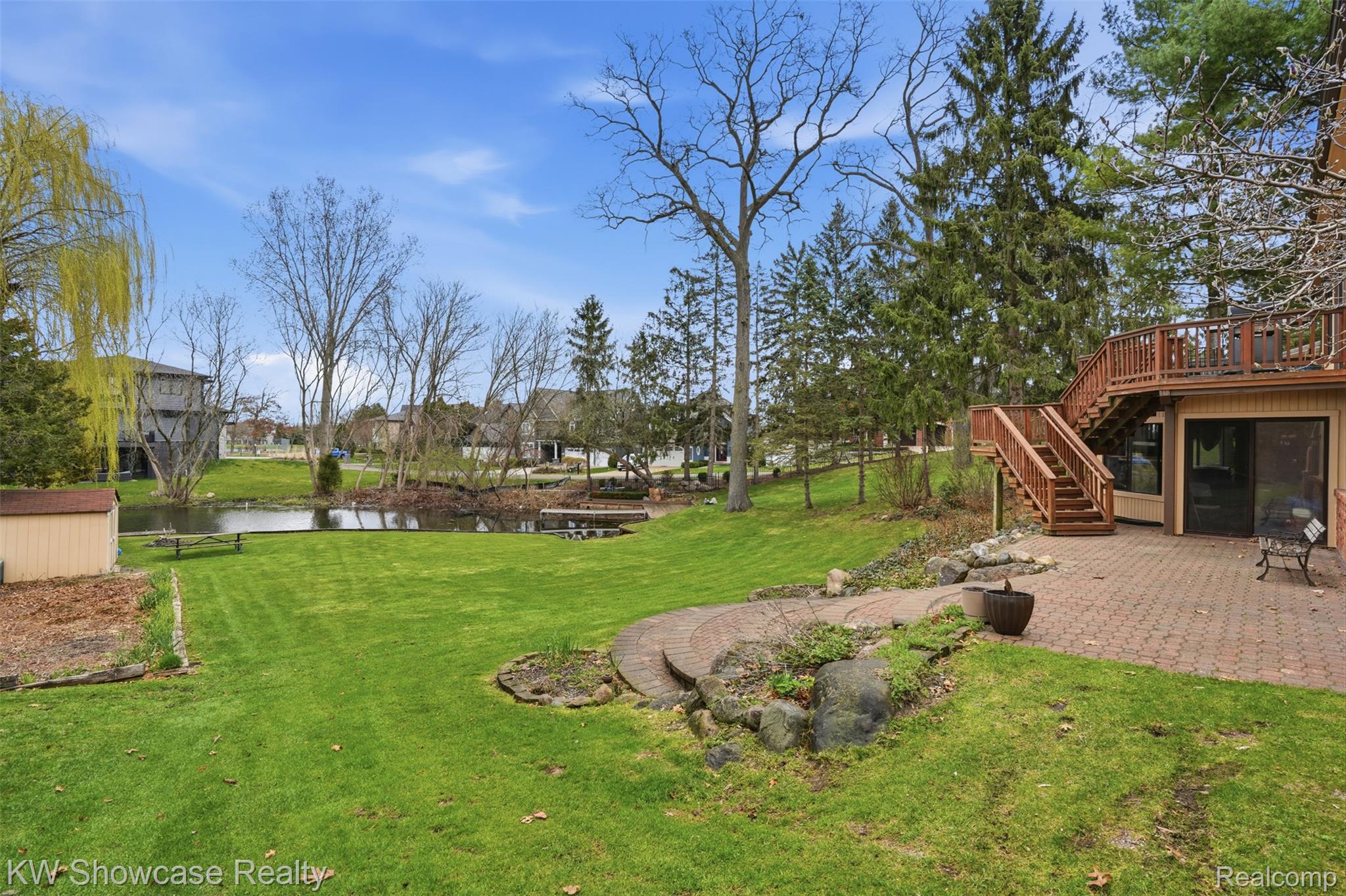 3330 Benstein Road Commerce Township, MI 48382 - Photo 23 of 40 Tons of entertaining space