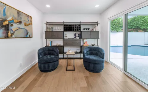 $1,415,000 | 8675 East Vía De Los Libros, Scottsdale, AZ 85258