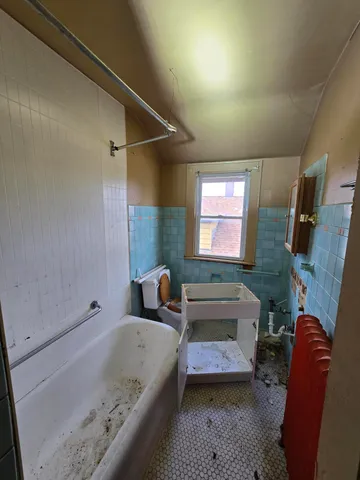 $41,499 | 3848 North 10th Street, Unit 3848A, Milwaukee, WI 53206