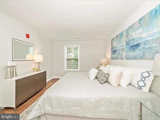 $1,849 | 824 Quince Orchard Boulevard, Unit 824202, Gaithersburg, MD 20878