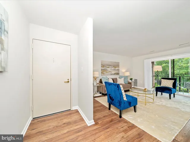 $1,849 | 824 Quince Orchard Boulevard, Unit 824202, Gaithersburg, MD 20878