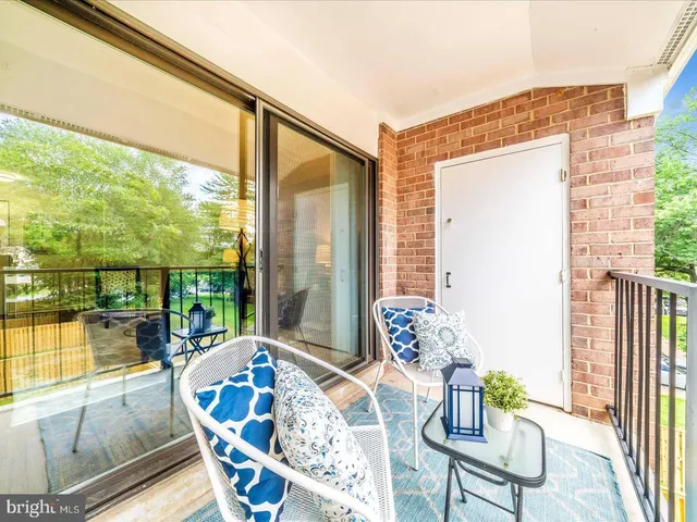 $1,849 | 824 Quince Orchard Boulevard, Unit 824202, Gaithersburg, MD 20878