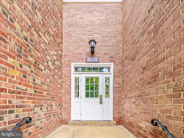 $1,849 | 824 Quince Orchard Boulevard, Unit 824202, Gaithersburg, MD 20878