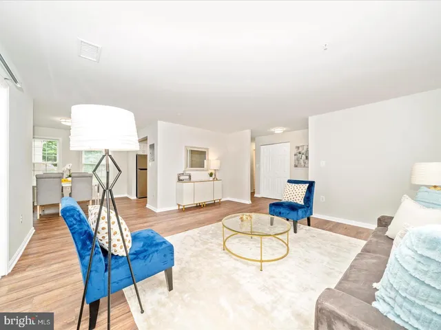 $1,849 | 824 Quince Orchard Boulevard, Unit 824202, Gaithersburg, MD 20878