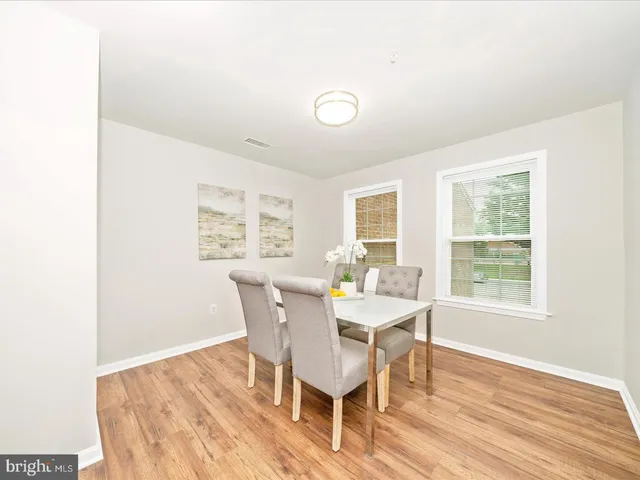 $1,849 | 824 Quince Orchard Boulevard, Unit 824202, Gaithersburg, MD 20878