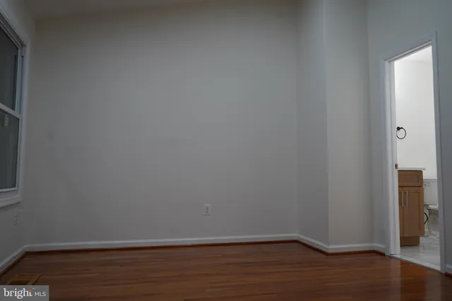 $289,999 | 802 West Barre Street, Baltimore, MD 21230