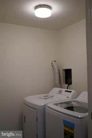 $289,999 | 802 West Barre Street, Baltimore, MD 21230