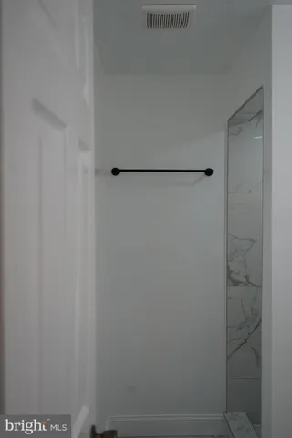 $289,999 | 802 West Barre Street, Baltimore, MD 21230