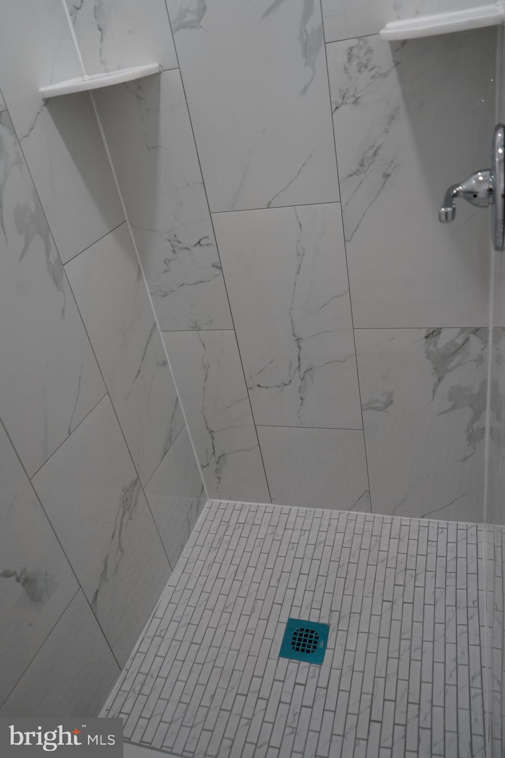 802 West Barre Street Baltimore, MD 21230 - Photo 66 of 72 Basement Bathroom1a