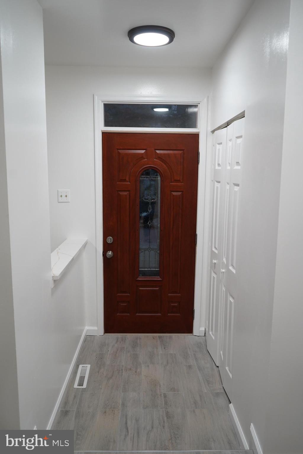 802 West Barre Street Baltimore, MD 21230 - Photo 8 of 72 Main Door