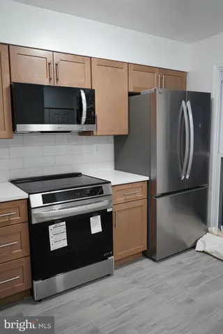 $289,999 | 802 West Barre Street, Baltimore, MD 21230