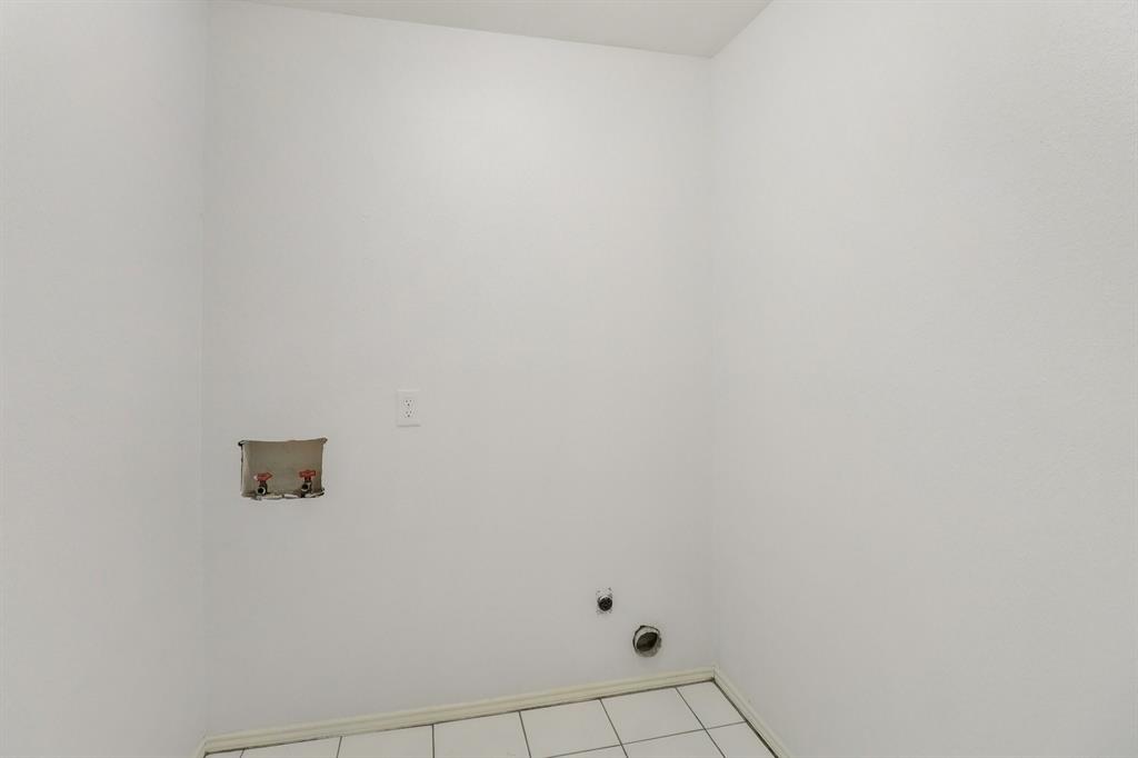 413 Chimney Rock Road Everman, TX 76140 - Photo 22 of 25