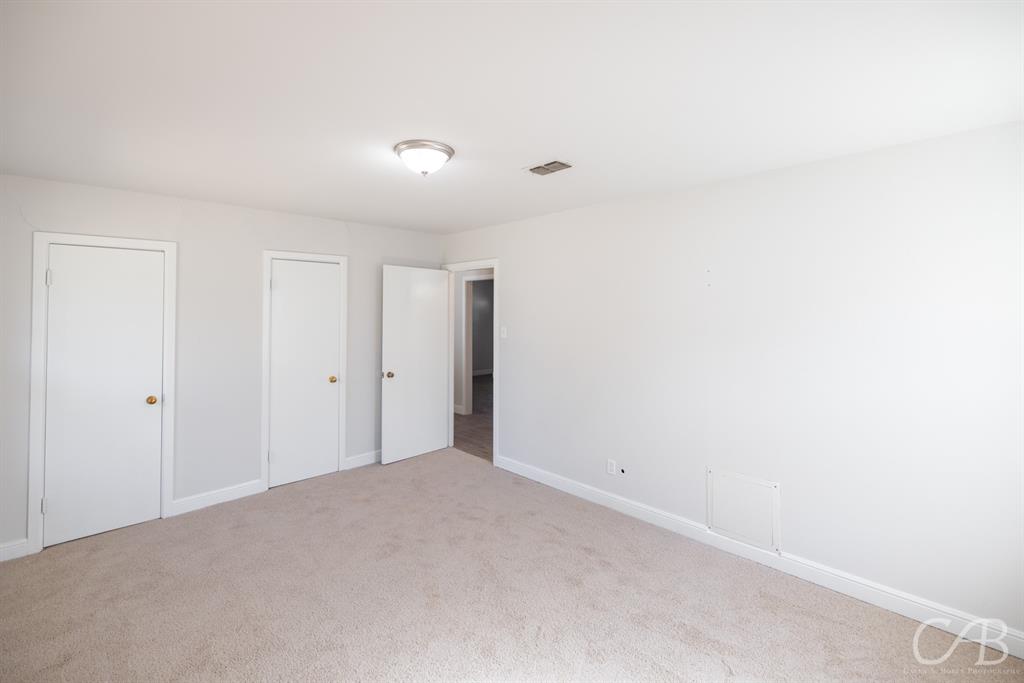 872 Forrest Avenue Abilene, TX 79603 - Photo 10 of 21 a view of an empty room