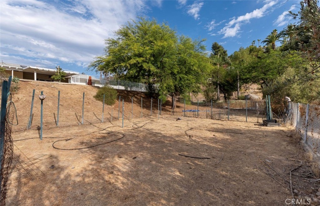 27531 Big Springs Ranch Road Hemet, CA 92544 - Photo 32 of 39