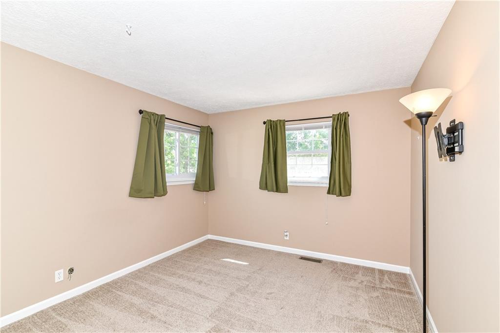 8633 Fox Ridge Lane Indianapolis, IN 46256 - Photo 19 of 34 Gallery Image 19