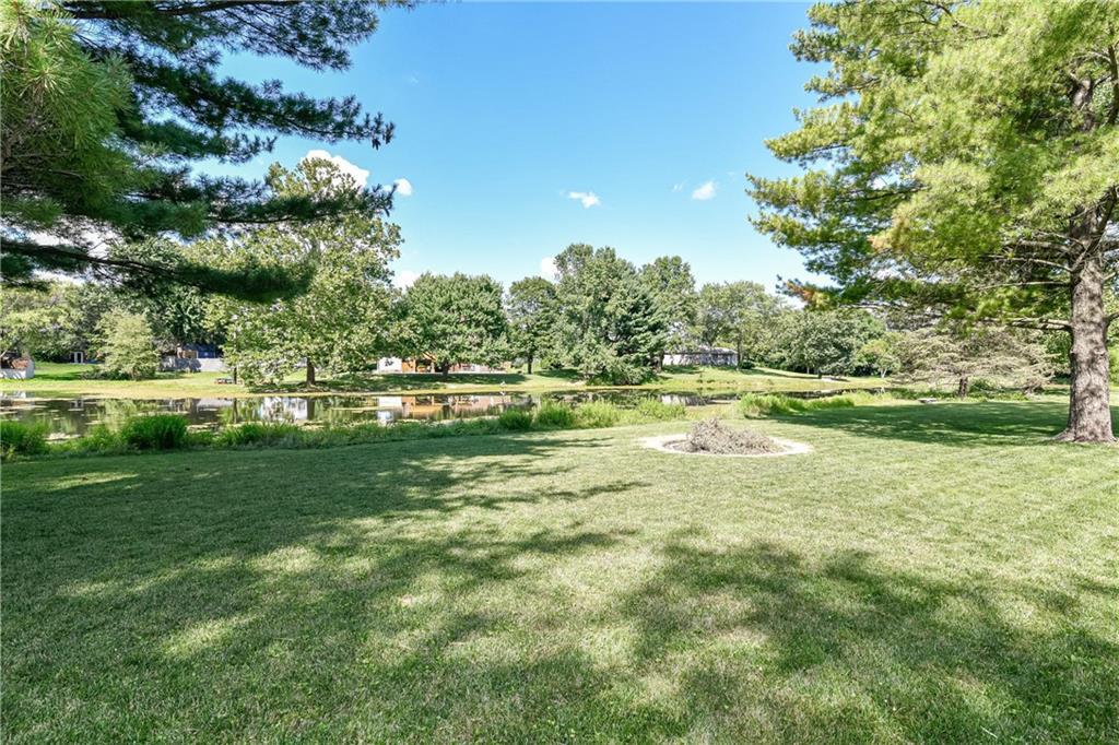 8633 Fox Ridge Lane Indianapolis, IN 46256 - Photo 28 of 34 Gallery Image 28
