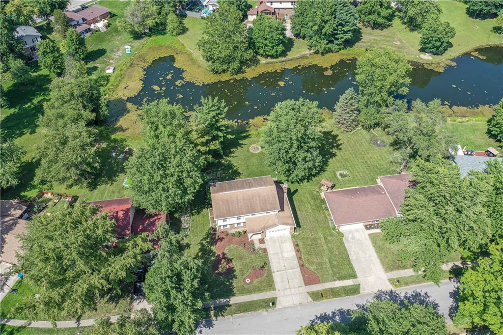 8633 Fox Ridge Lane Indianapolis, IN 46256 - Photo 31 of 34 Gallery Image 31