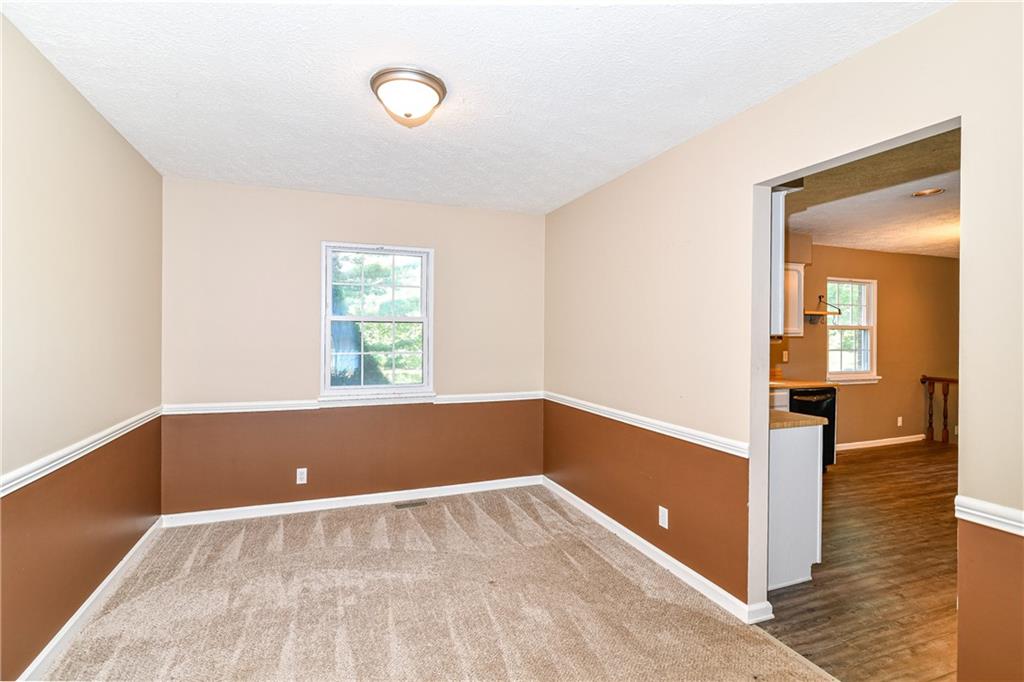 8633 Fox Ridge Lane Indianapolis, IN 46256 - Photo 6 of 34 Gallery Image 6