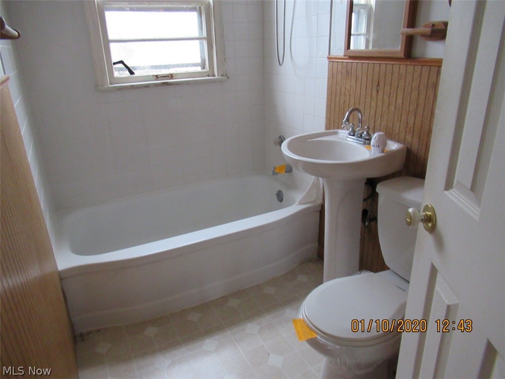 25732 Center Ridge Road Westlake, OH 44145 - Photo 8 of 8 Gallery Image 8