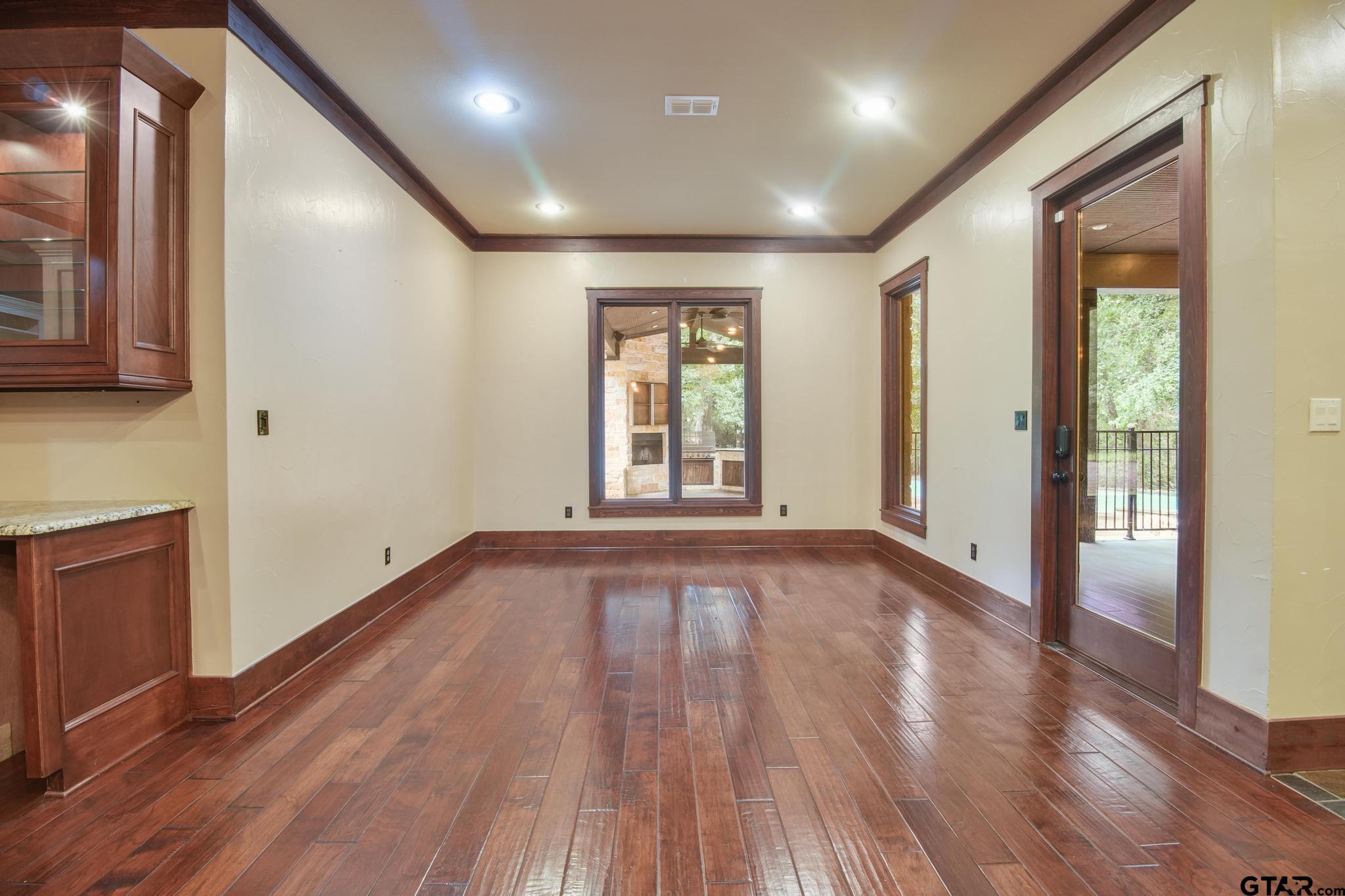 3025 Stonegate Boulevard Tyler, TX 75703 - Photo 15 of 48