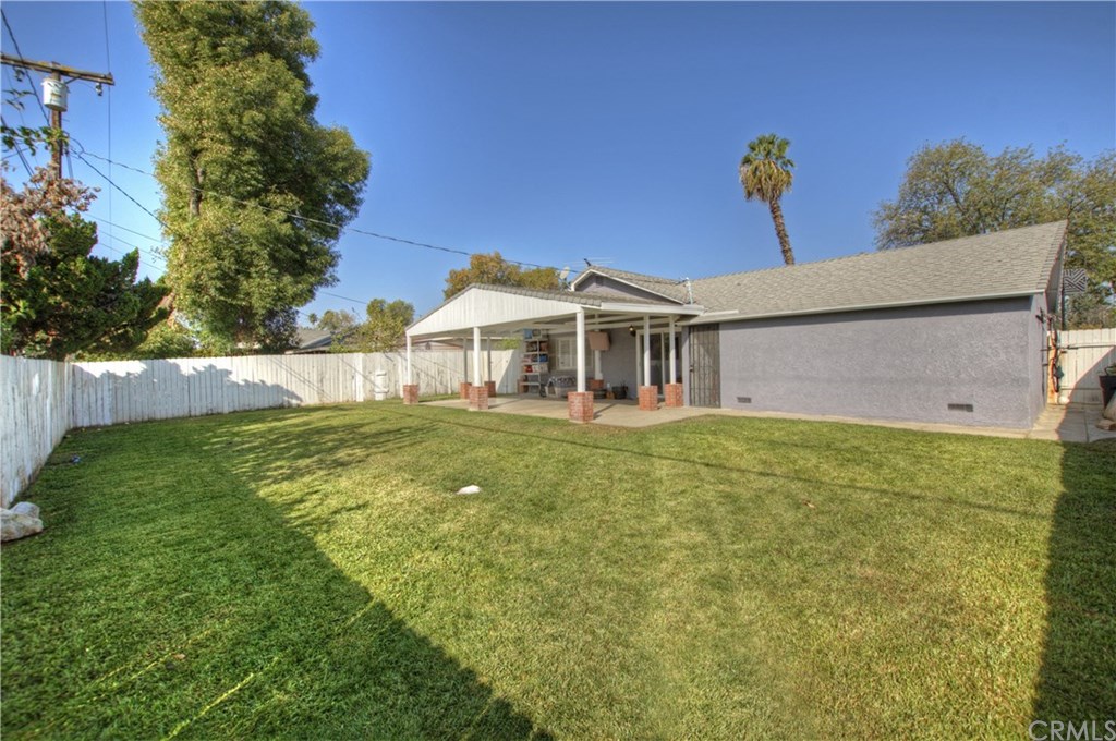 8372 Raintree Avenue Riverside, CA 92504 - Photo 29 of 35