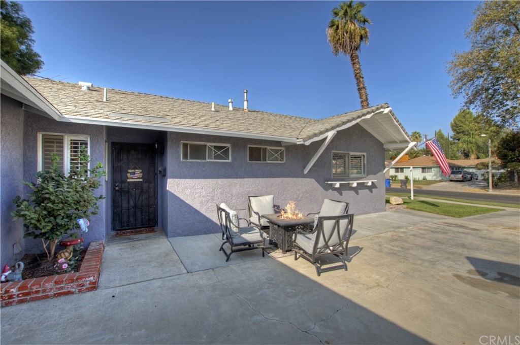 8372 Raintree Avenue Riverside, CA 92504 - Photo 33 of 35