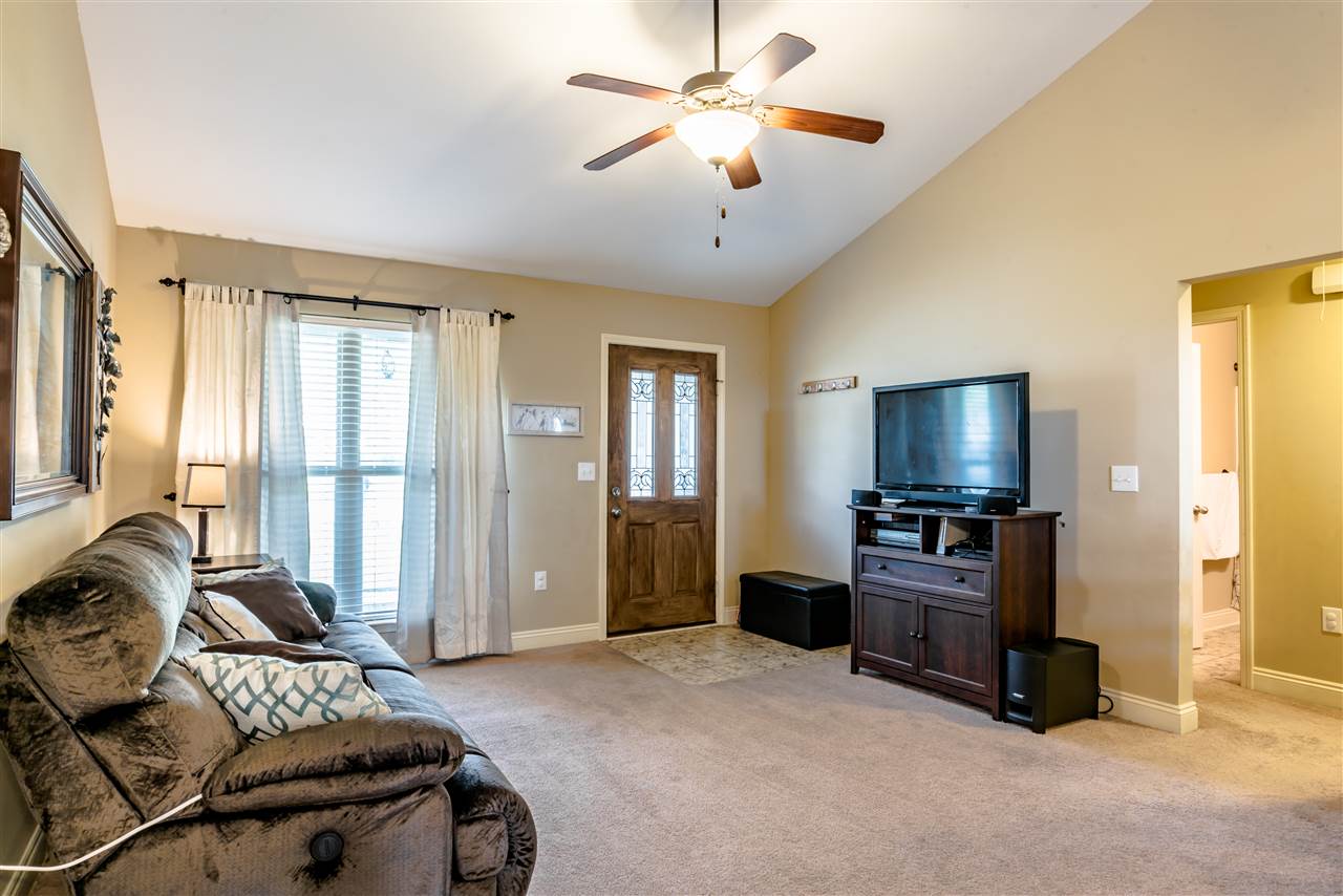 1570 Majesty Loop Foley, AL 36535 - Photo 4 of 21