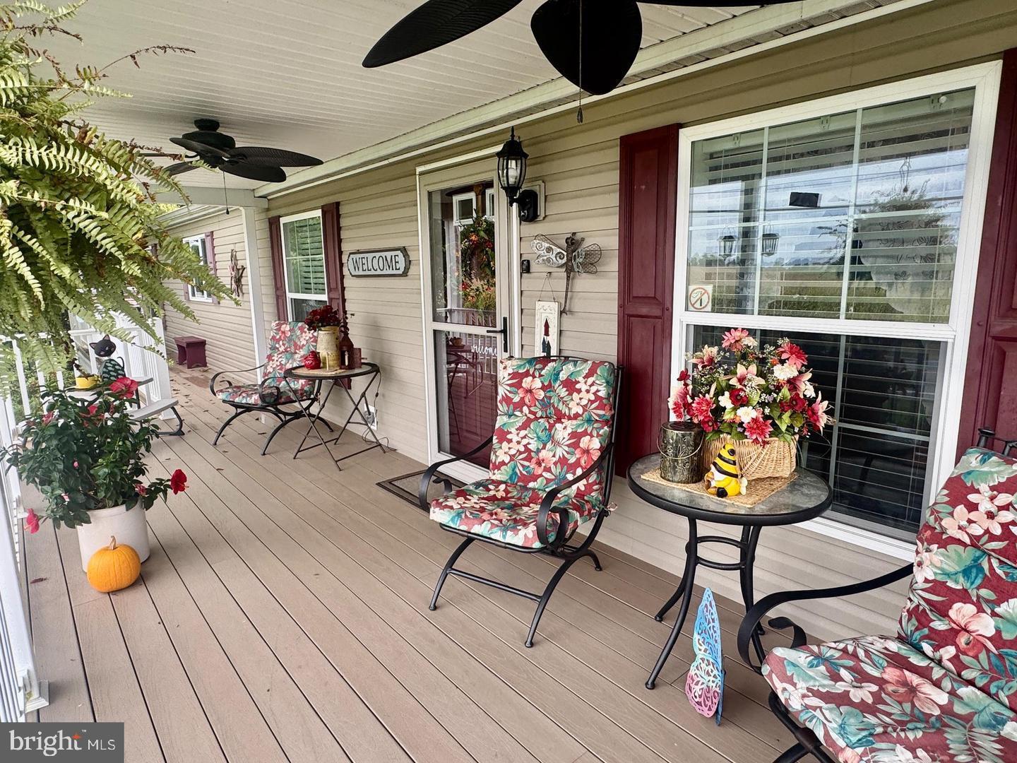 133 Ridgewood Manor Manheim, PA 17545 - Photo 5 of 38 a outdoor space with lots of furniture