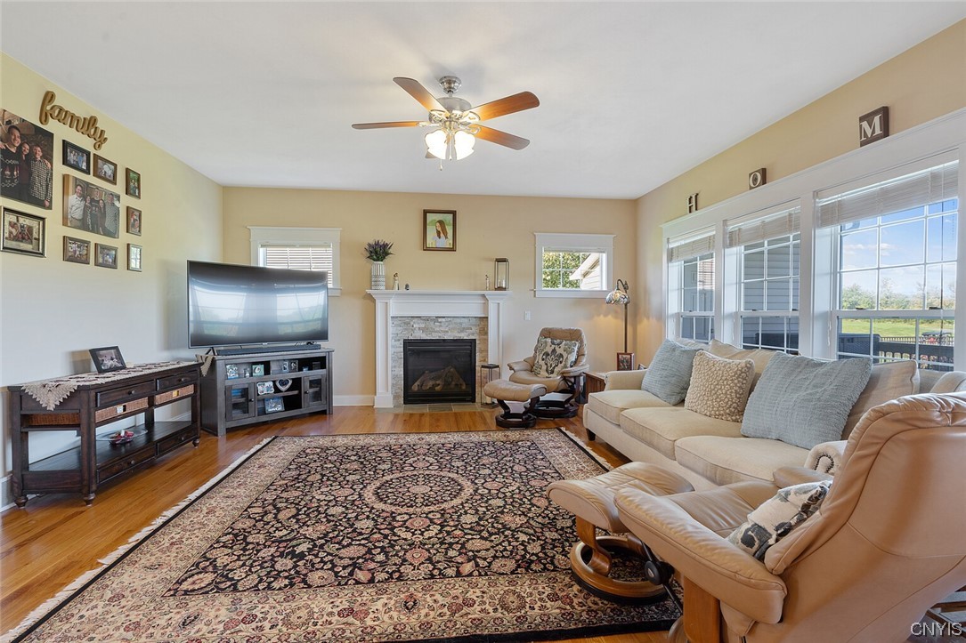 3443 Long Shadow Drive Lysander, NY 13027 - Photo 29 of 49 Light and bright great room