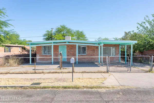 $230,000 | 620 West Calle Garcia, Tucson, AZ 85706