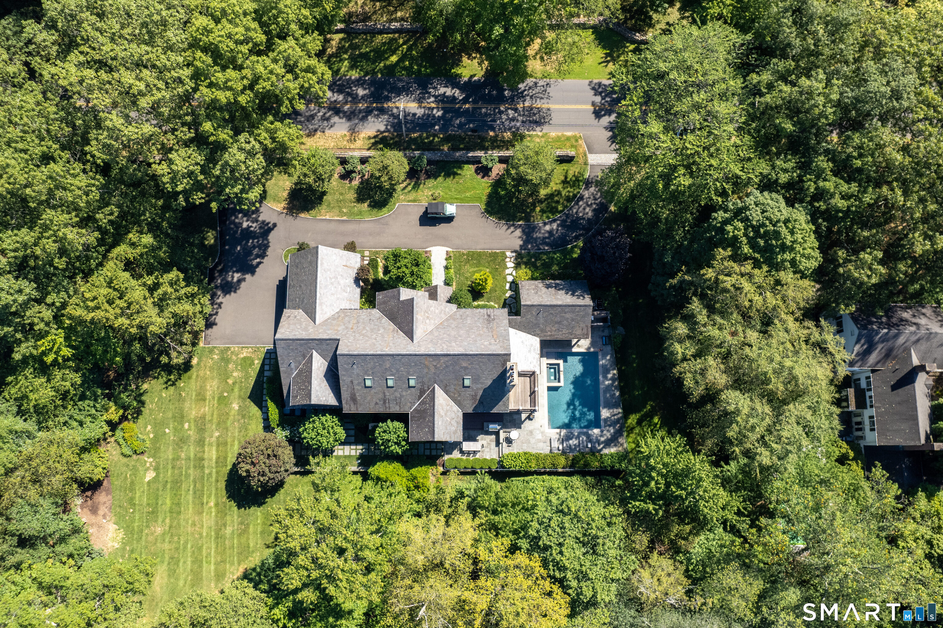 473 Hollow Tree Ridge Road Darien, CT 06820 - Photo 33 of 37