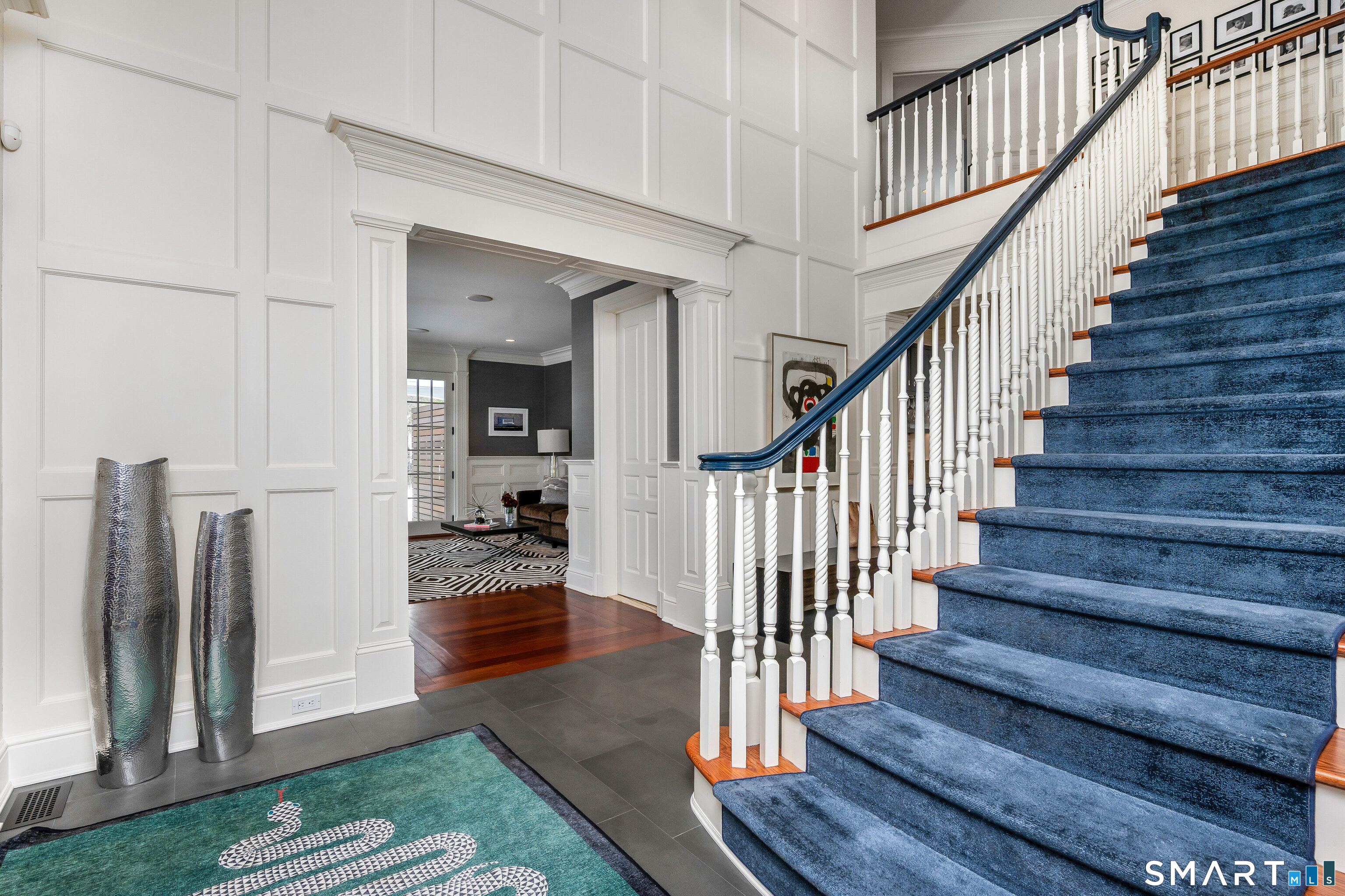473 Hollow Tree Ridge Road Darien, CT 06820 - Photo 6 of 37