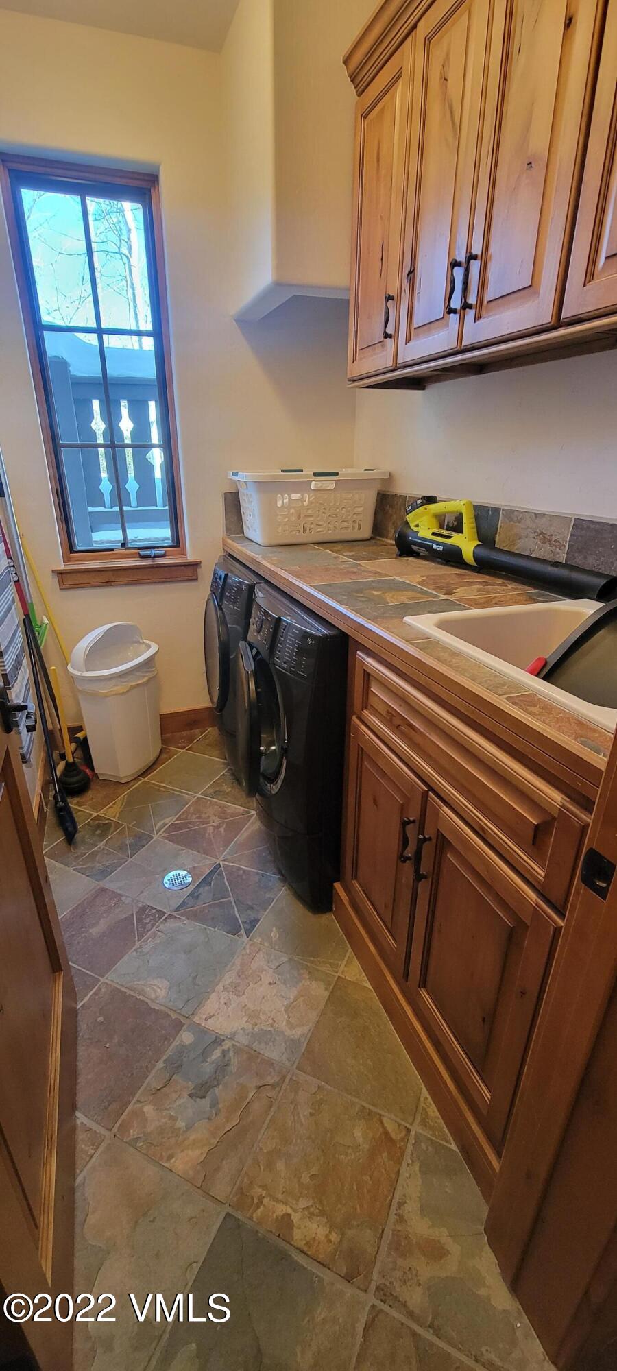 875 Cordillera Way Edwards, CO 81632 - Photo 45 of 57 20221220_100212