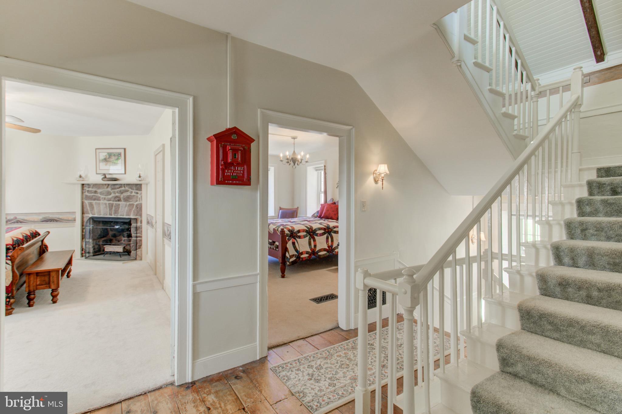 503 Big Spring Road New Cumberland, PA 17070 - Photo 22 of 56 2nd Floor landing