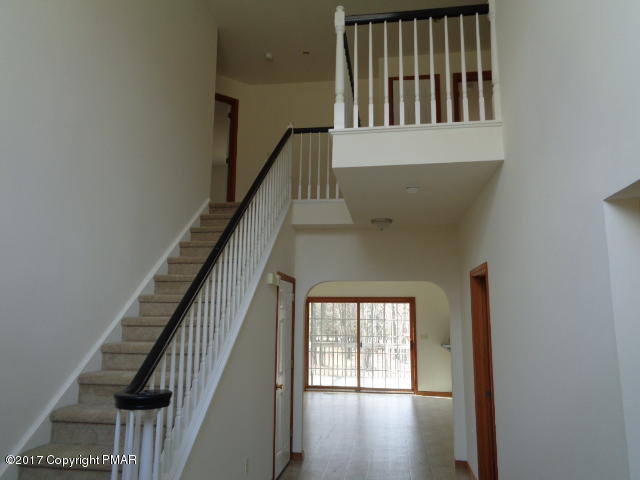 2135 Fox Road Bushkill, PA 18324 - Photo 19 of 22 CENTER HALL