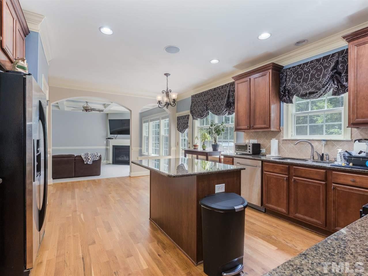 1400 Medfield Road Raleigh, NC 27607 - Photo 11 of 30