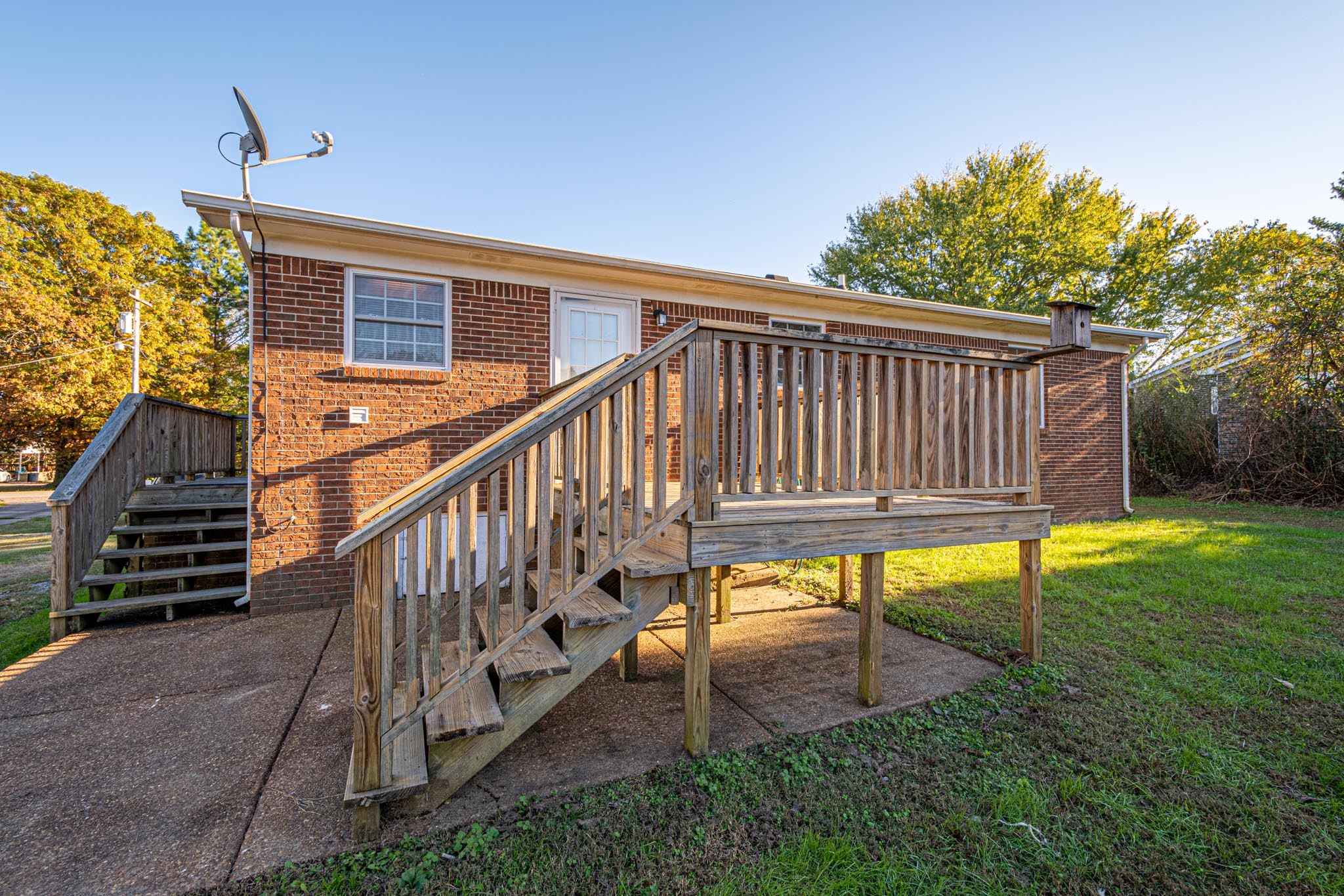 2294 Oak Grove Road Goodspring, TN 38460 - Photo 33 of 40 a view of a house with backyard and sitting area