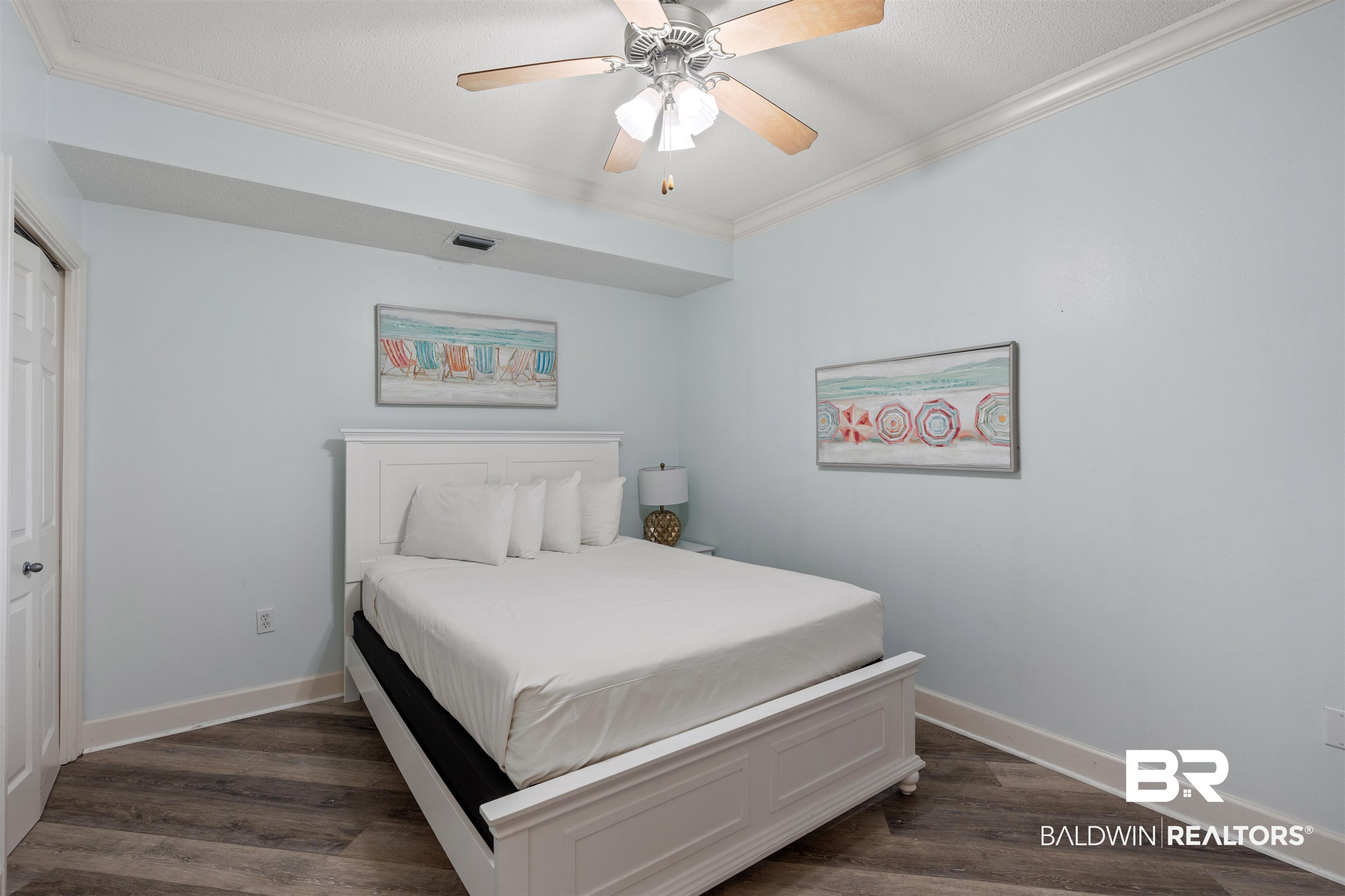 27580 Canal Road, Unit 1406 Orange Beach, AL 36561 - Photo 18 of 40 Guest Bedroom