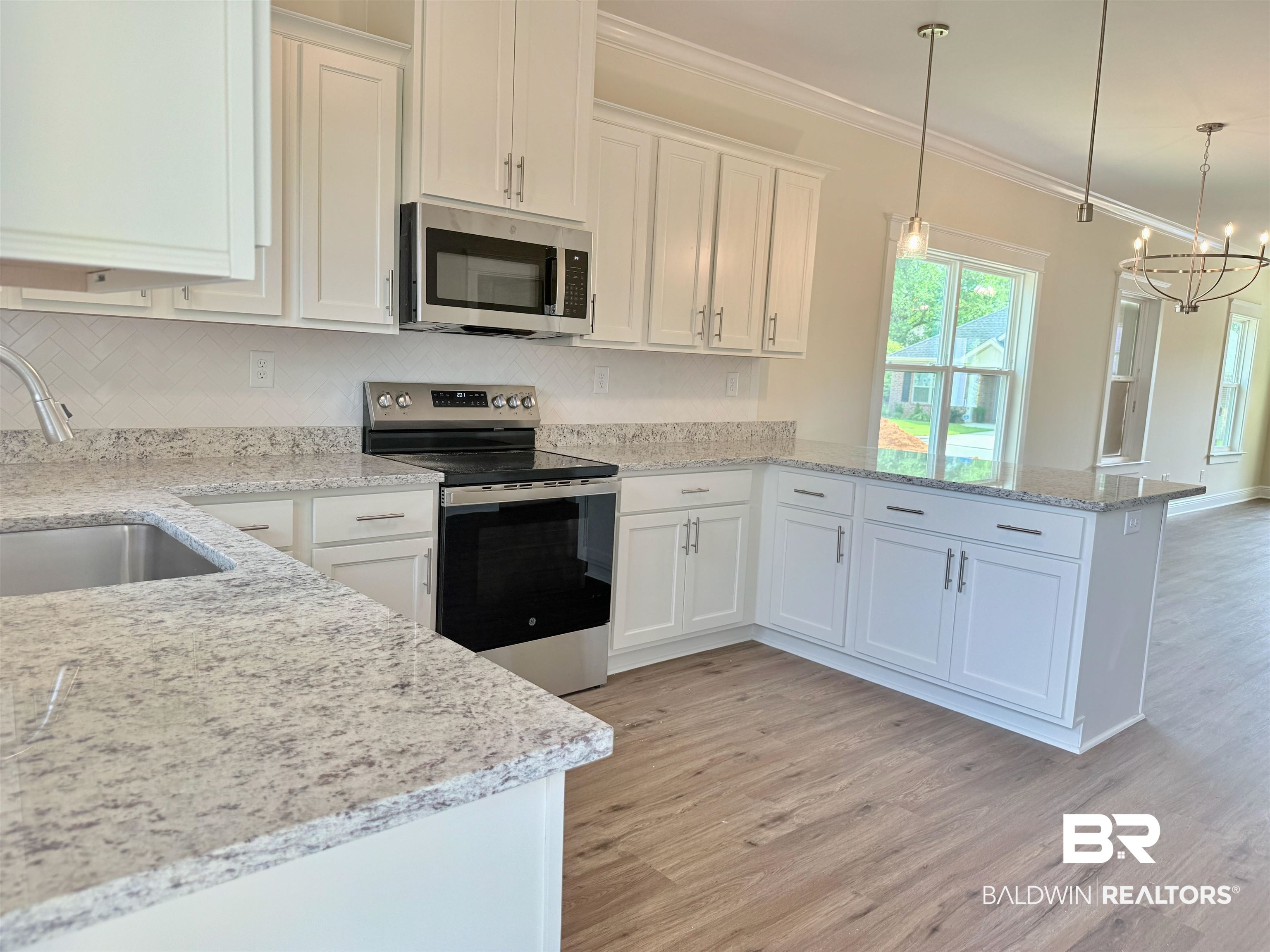 2298 Snowden Place Mobile, AL 36609 - Photo 8 of 11