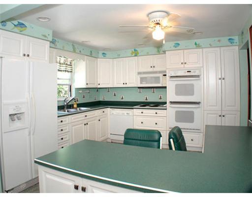 221 Bellevue Road Pittsburgh, PA 15229 - Photo 10 of 18 Kitchen. Update Eat-In Kitchen!