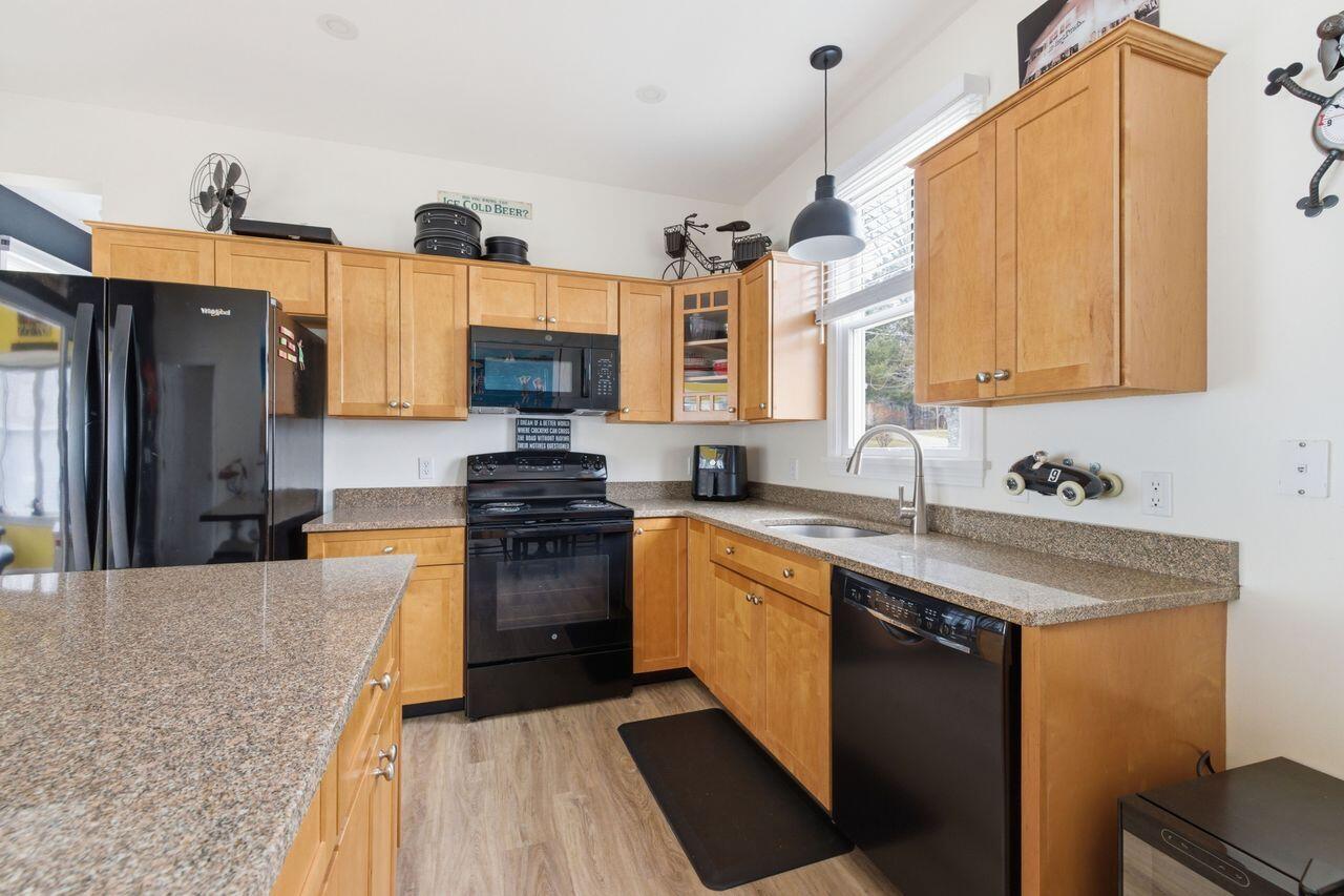 454 Post Road, Unit 119 Wells, ME 04090 - Photo 18 of 44 3G0A9679