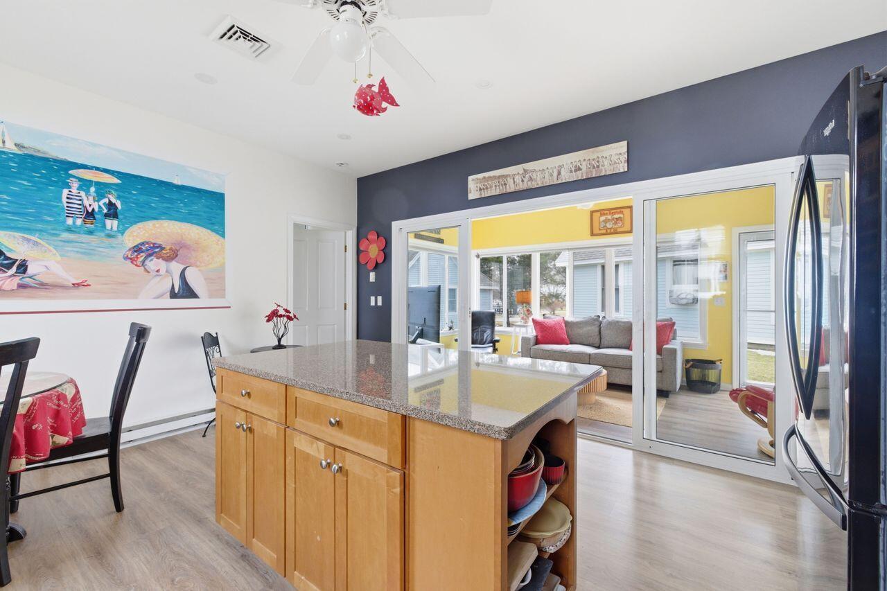 454 Post Road, Unit 119 Wells, ME 04090 - Photo 20 of 44 3G0A9685