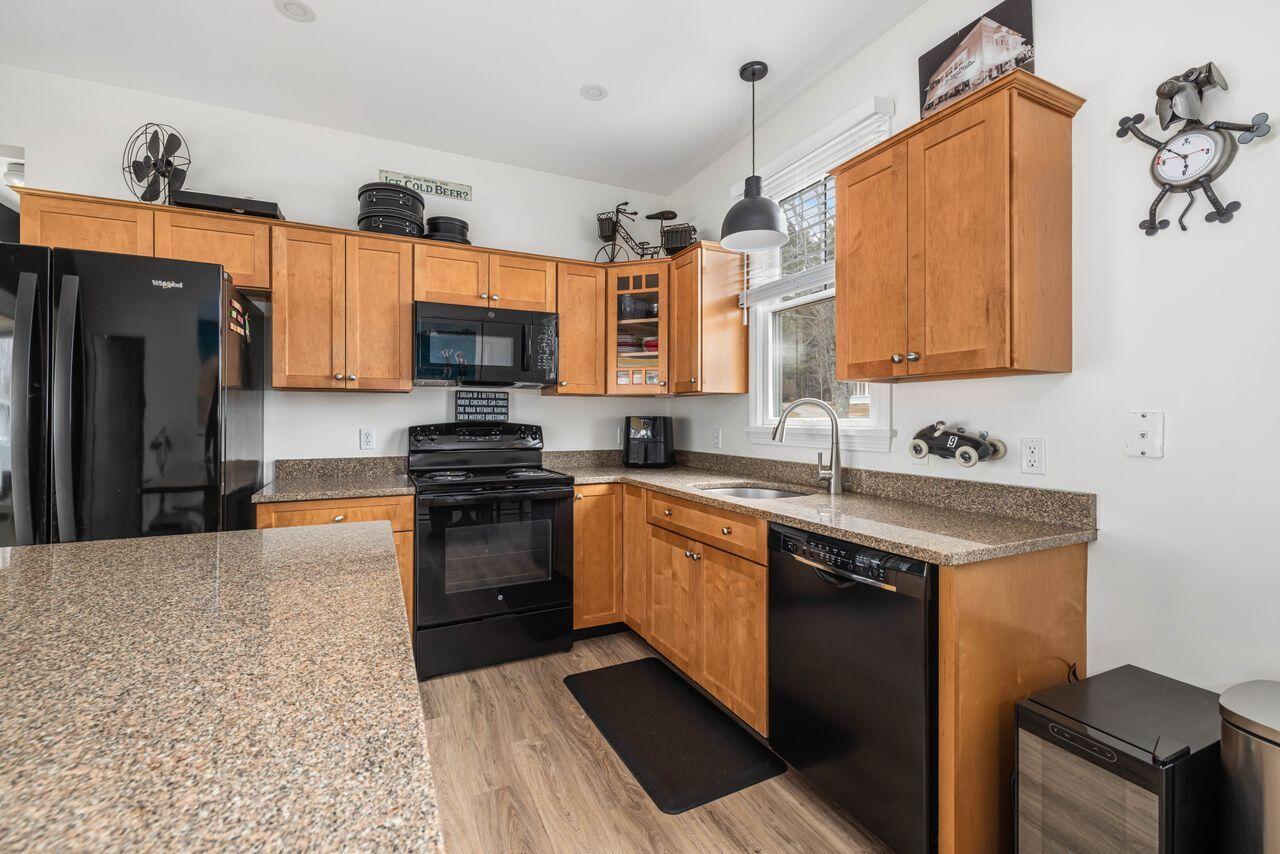 454 Post Road, Unit 119 Wells, ME 04090 - Photo 8 of 44 3G0A9640