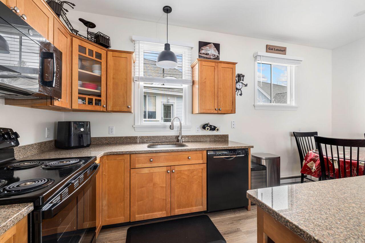 454 Post Road, Unit 119 Wells, ME 04090 - Photo 10 of 44 3G0A9647